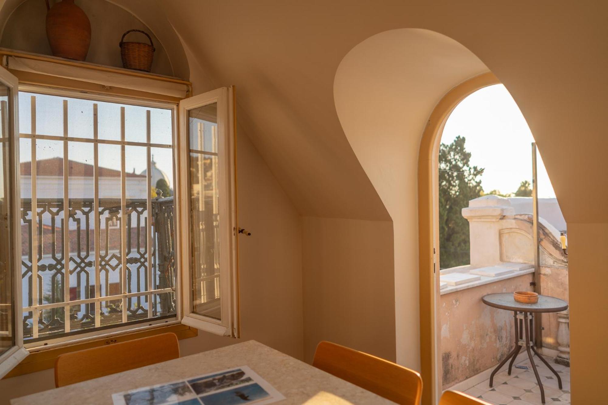 Neoclassical Mytilene - Vournazon 17 Exterior photo